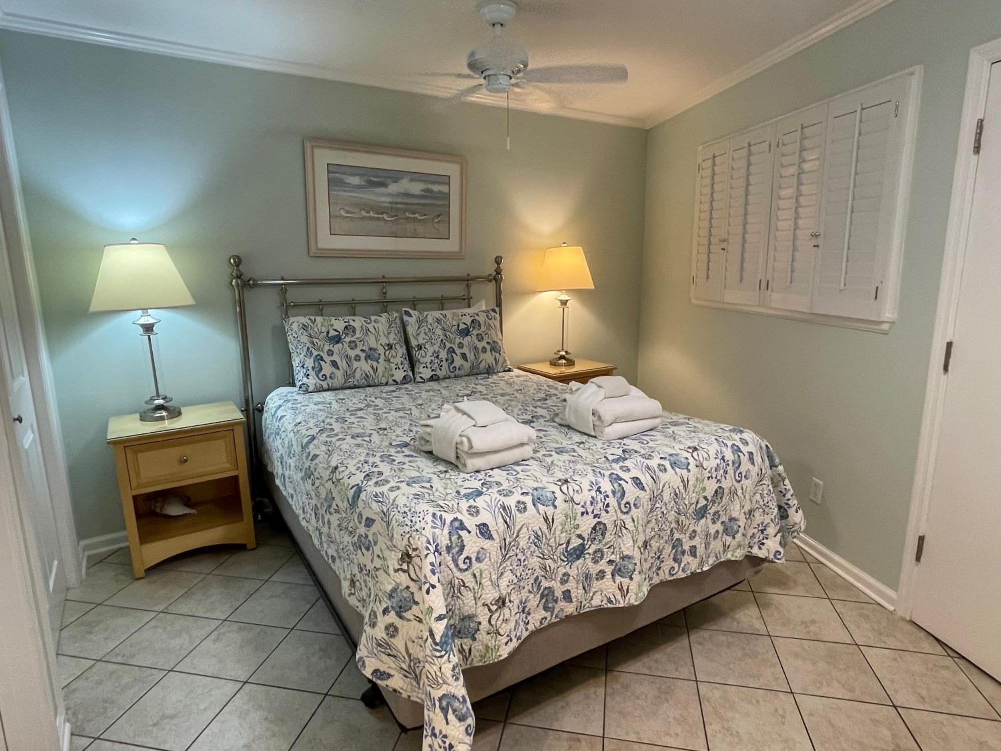 Seaclusion-oceanview, Mini Split Ac, Chairs Apartment Hilton Head Island