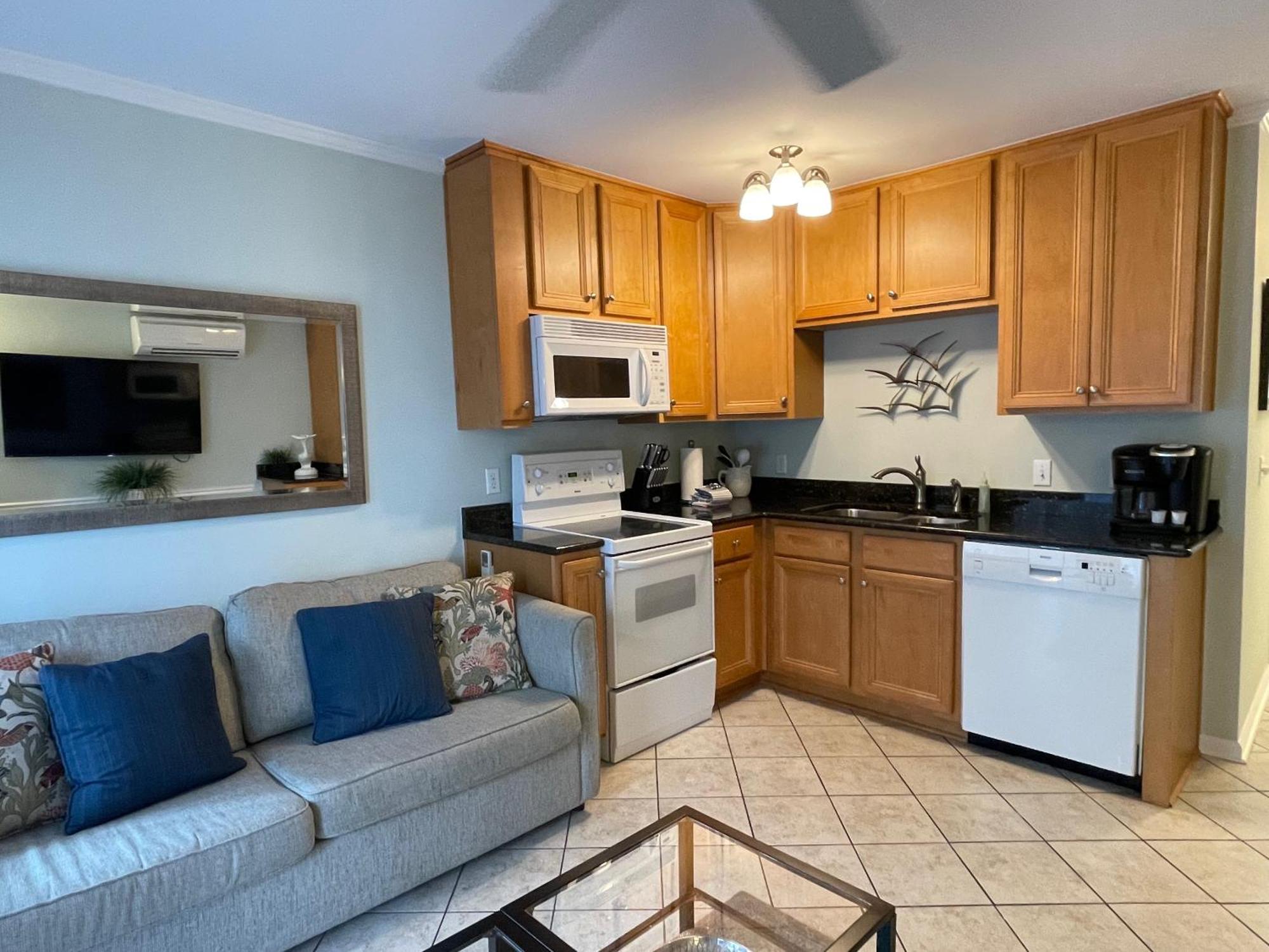 Seaclusion-oceanview, Mini Split Ac, Chairs Hilton Head Island